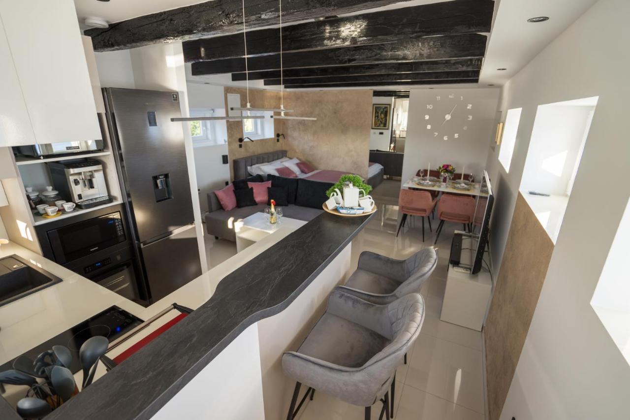 Studio Apartman Lenox Rijeka Eksteriør bilde